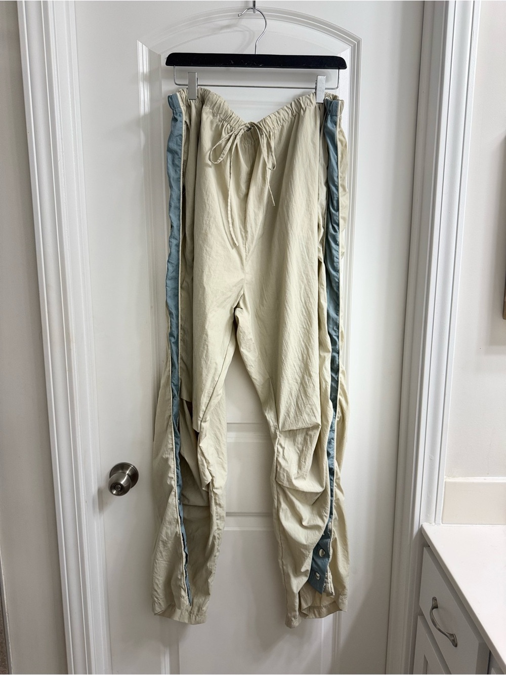 Fashion Nova Light Beige Joggers with Slate Blue Lining